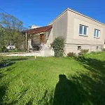 Domecek Pod Horami