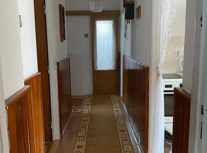 Domecek Pod Horami Raskovice